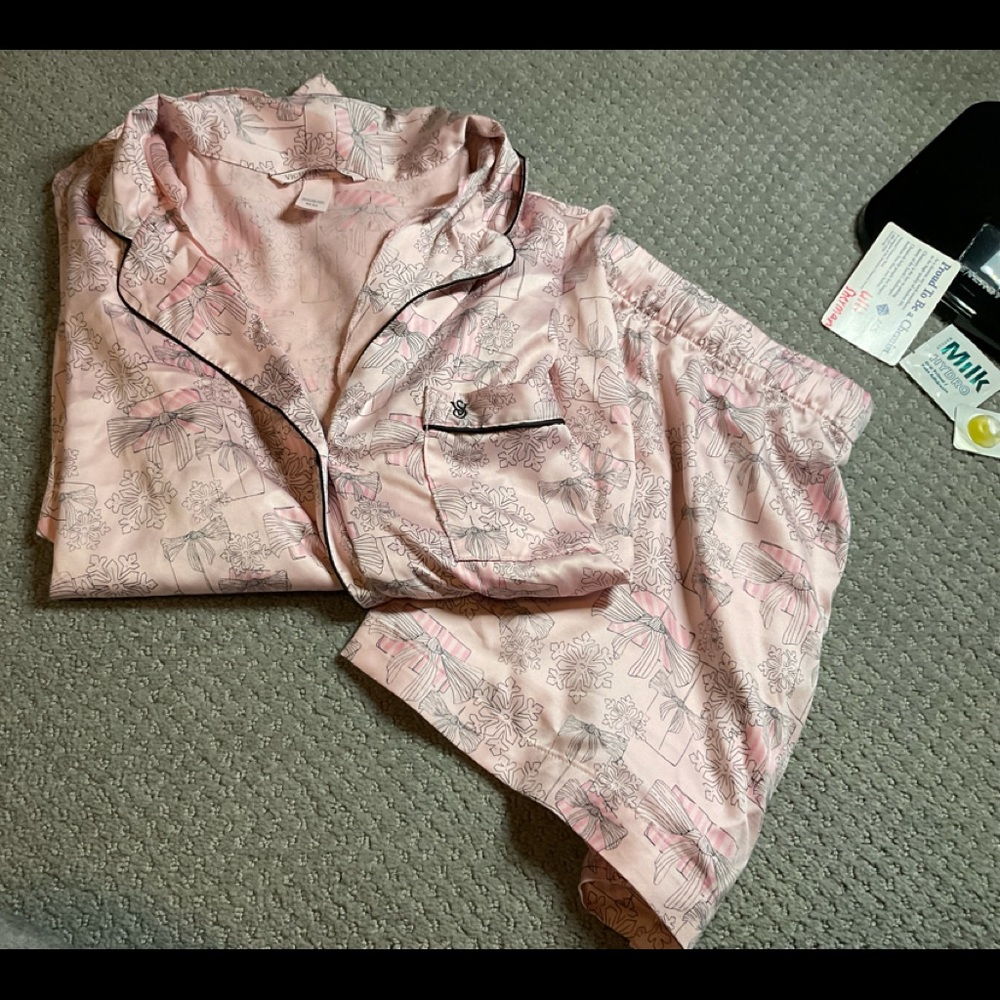 Victoria Secret Shorts Set Size M